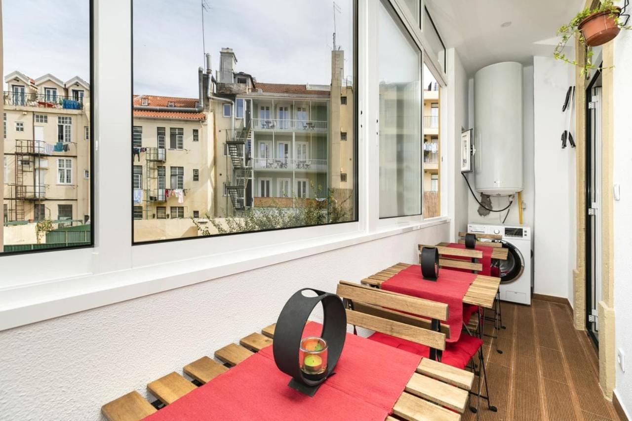 Exotic M2 R2 - Comfortable Classy Double Room With Shared Bath Лиссабон Экстерьер фото
